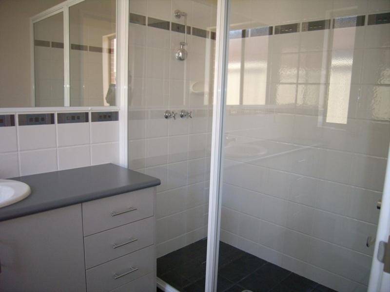 11 Damia, Dongara WA 6525