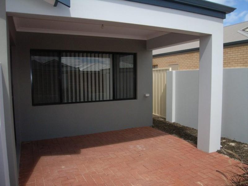 61 Damia Circle, Port Denison WA 6525