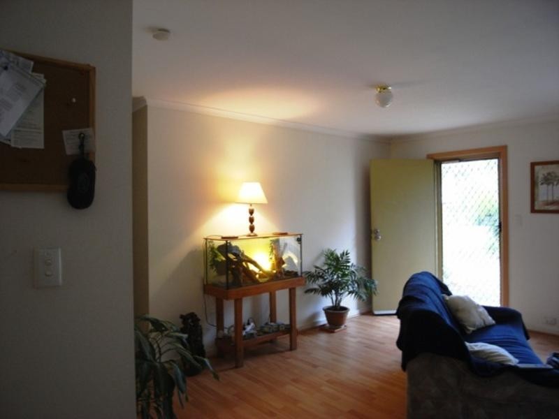 6 Canny Place, Port Denison WA 6525