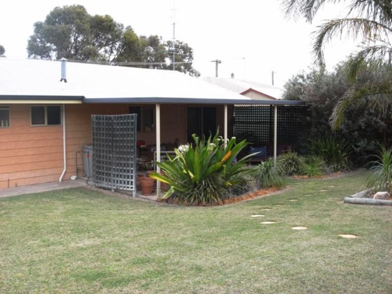 6 Canny Place, Port Denison WA 6525