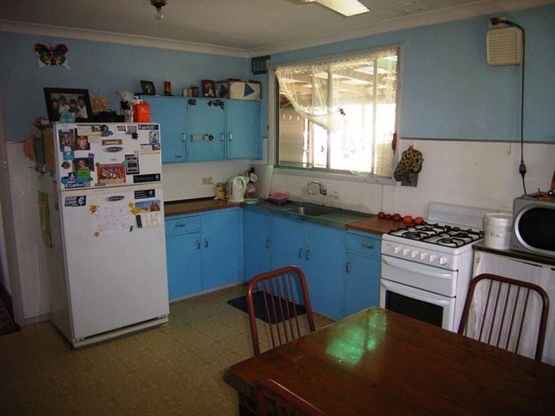 5 Flanagan Way, Dongara WA 6525