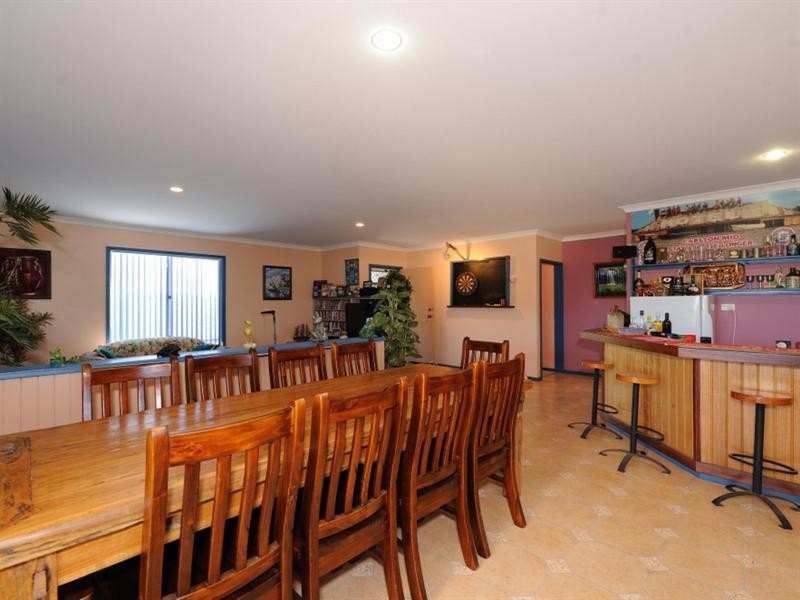 1 McNaboe Court, Port Denison WA 6525