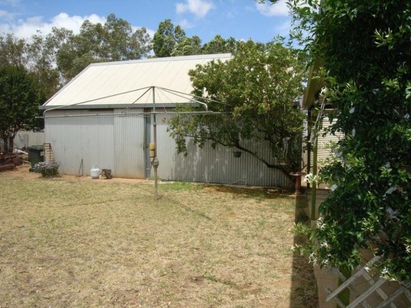 21 Williamson Street, Three Springs WA 6519