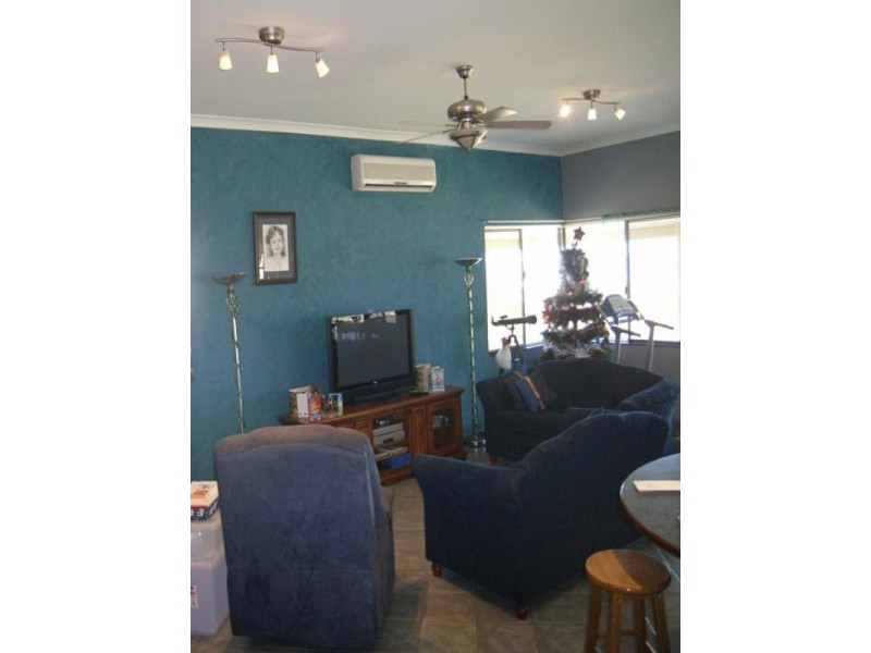 31 Turton Heights, Dongara WA 6525