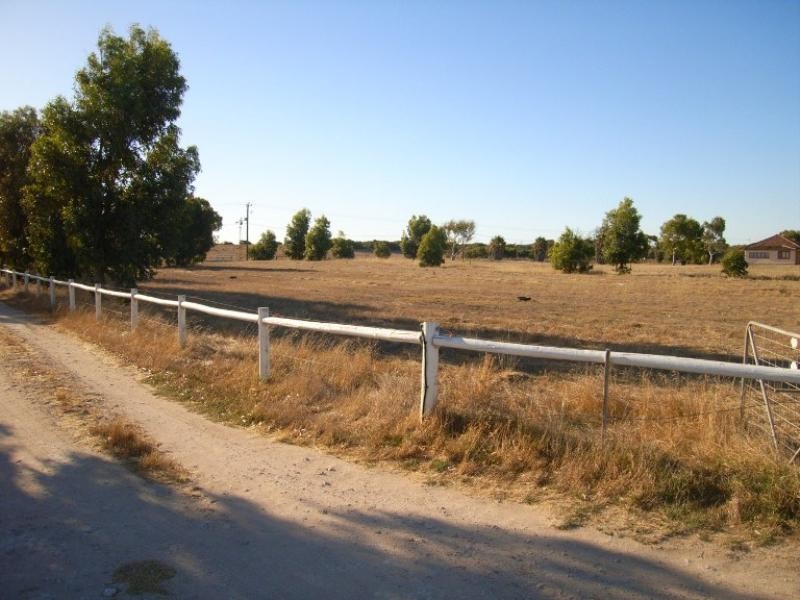 143 Springfield Drive, Springfield WA 6525