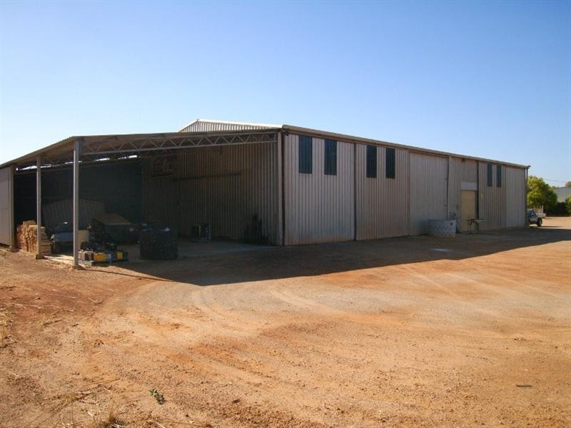 50 Vincent Street, Dongara WA 6525