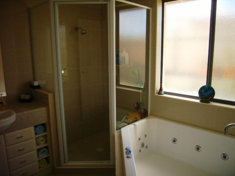 2 Emily Way, Dongara WA 6525