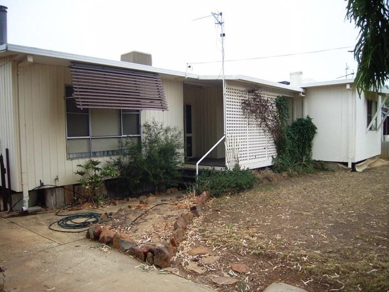 47 Macpherson Street, Carnamah WA 6517