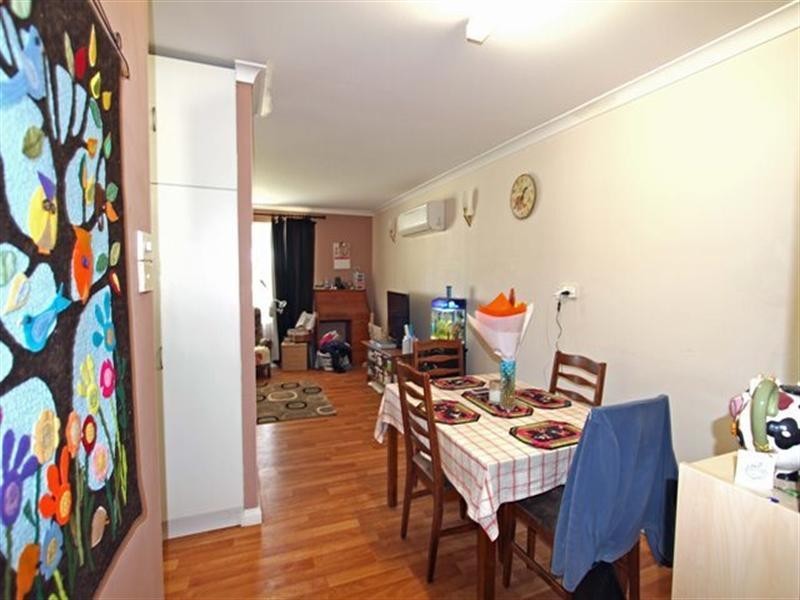 16 Dodd Street, Dongara WA 6525