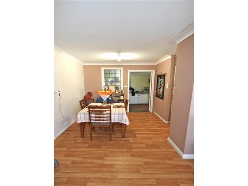 16 Dodd Street, Dongara WA 6525