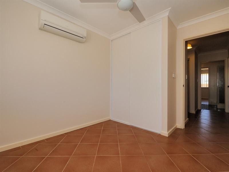 5 Mitchell Heights, Dongara WA 6525