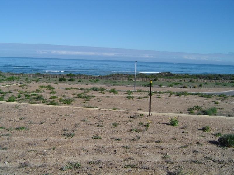 15 Grey Close, Dongara WA 6525