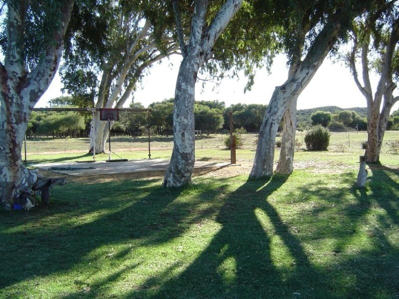 26 Matsen Road, Bookara WA 6525