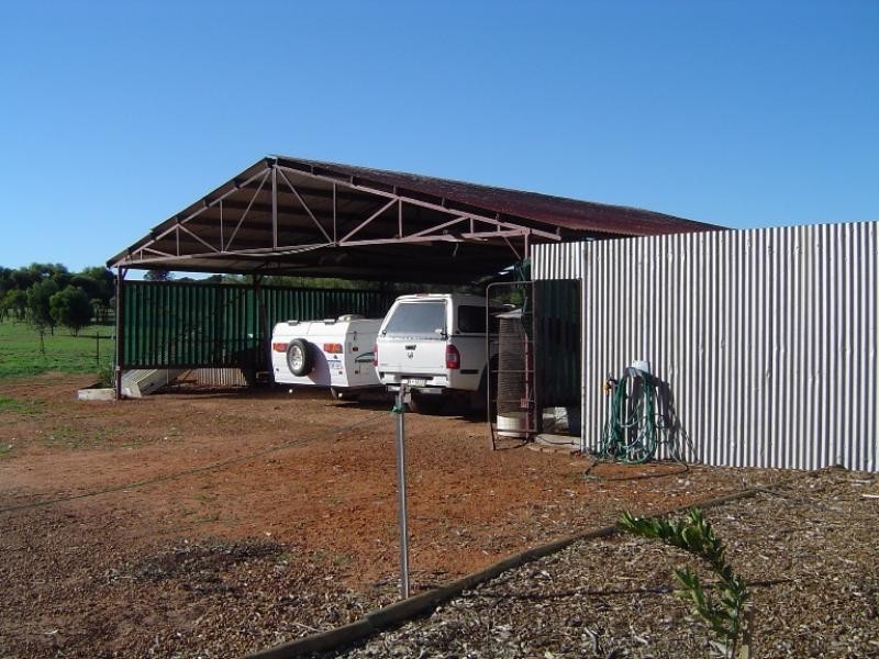 26 Matsen Road, Bookara WA 6525