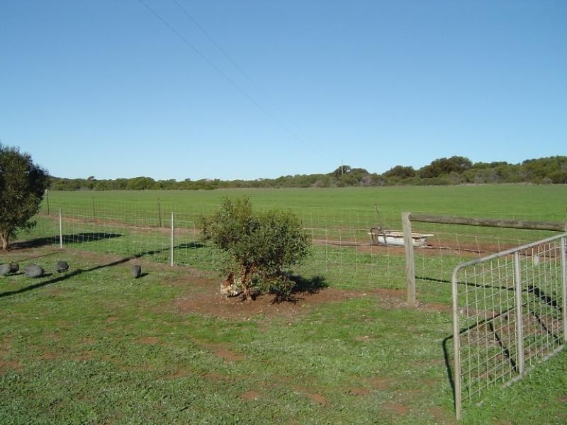 26 Matsen Road, Bookara WA 6525