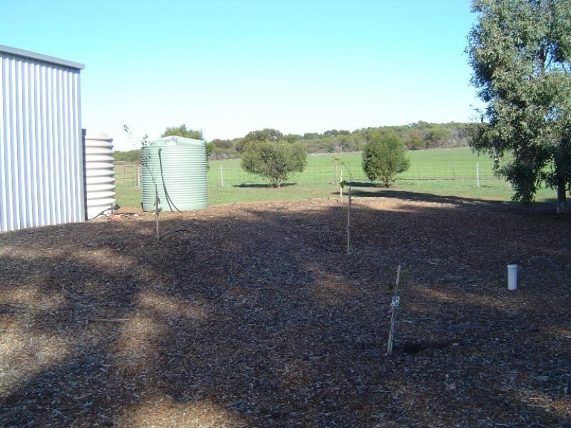 26 Matsen Road, Bookara WA 6525