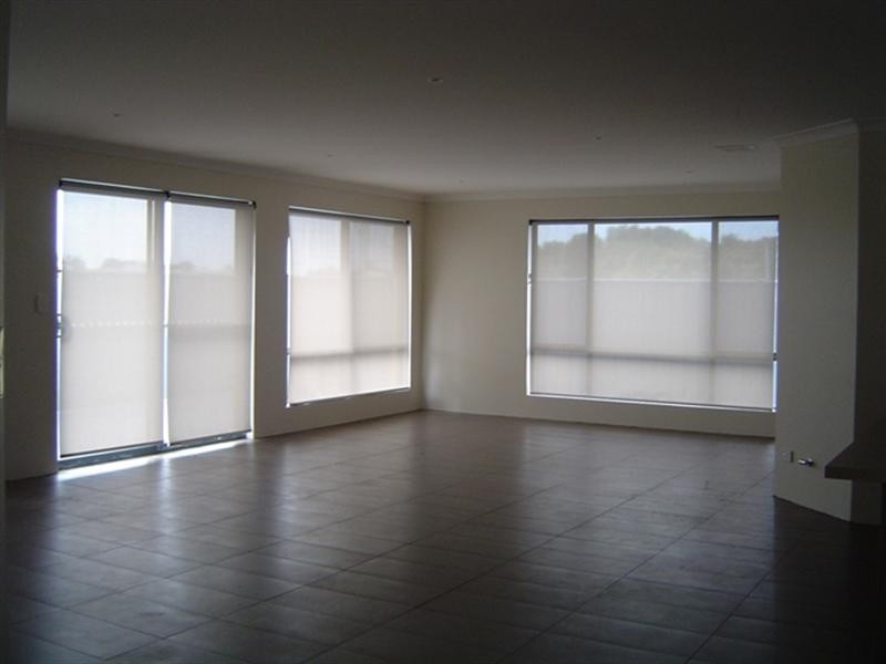 1 Gem Way, Dongara WA 6525