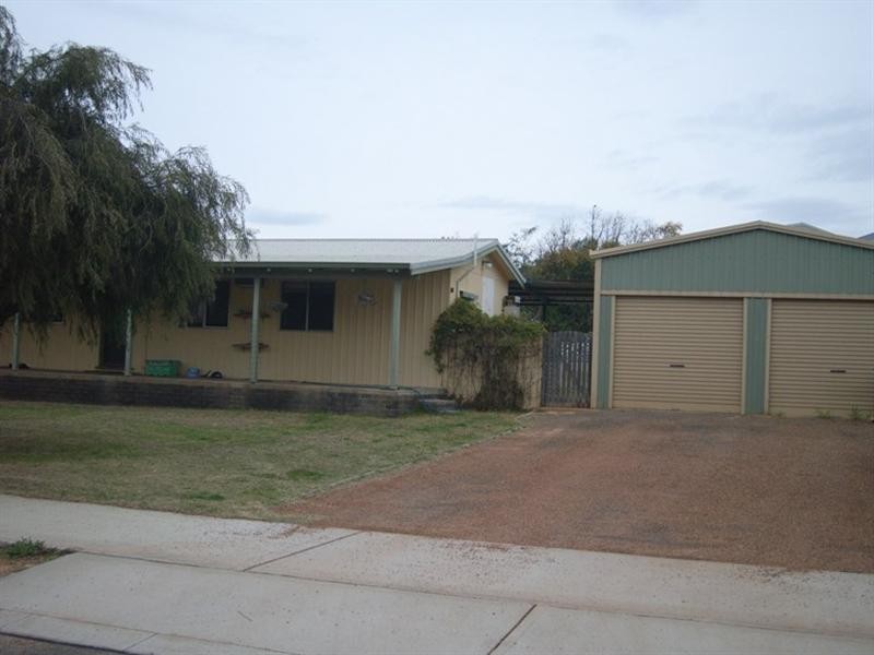 60 Hampton Street, Port Denison WA 6525