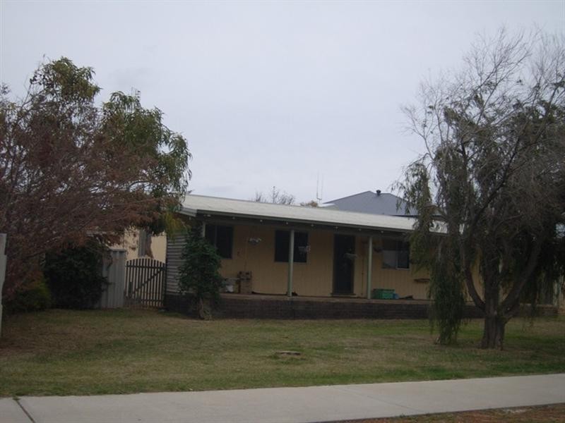 60 Hampton Street, Port Denison WA 6525