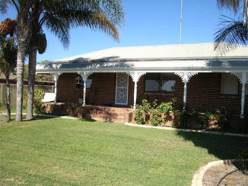 59 Waldeck Street, Dongara WA 6525