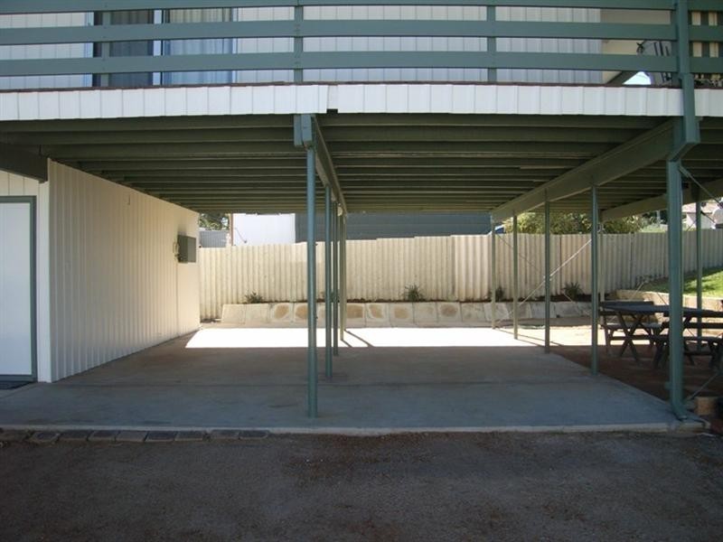 18 Downes Way, Port Denison WA 6525