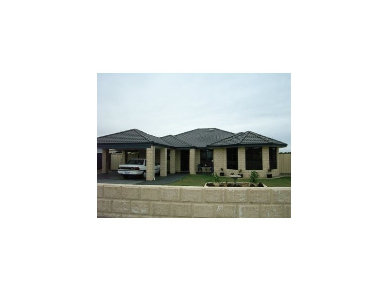 18 Delmage Street, Dongara WA 6525