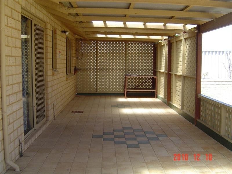 15 Whelan Street, Port Denison WA 6525