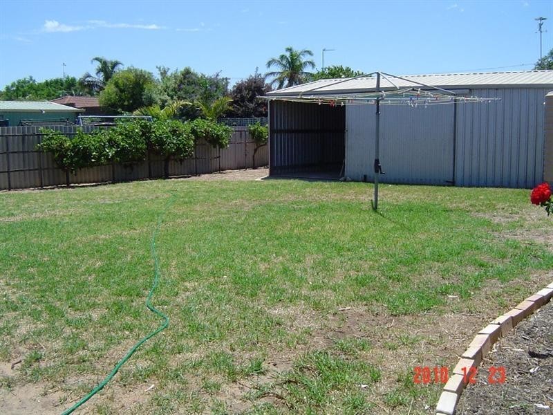 22 Dodd Street, Dongara WA 6525