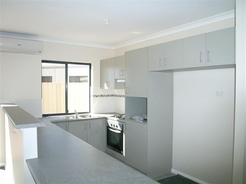 7 Damia Circle, Port Denison WA 6525