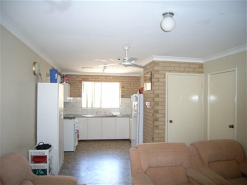 10/213 Point Leander Drive, Port Denison WA 6525