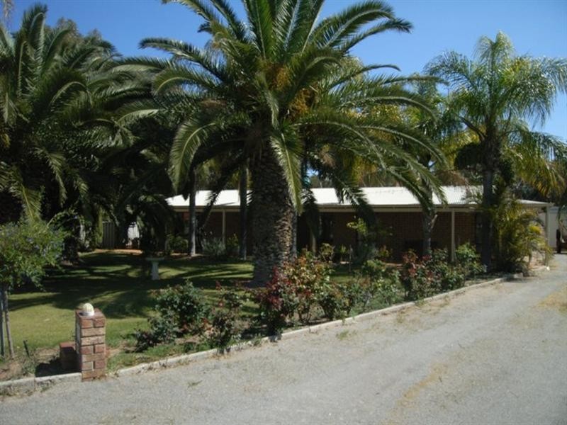 12 Reeve Terrace, Port Denison WA 6525