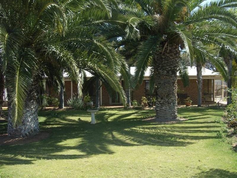 12 Reeve Terrace, Port Denison WA 6525