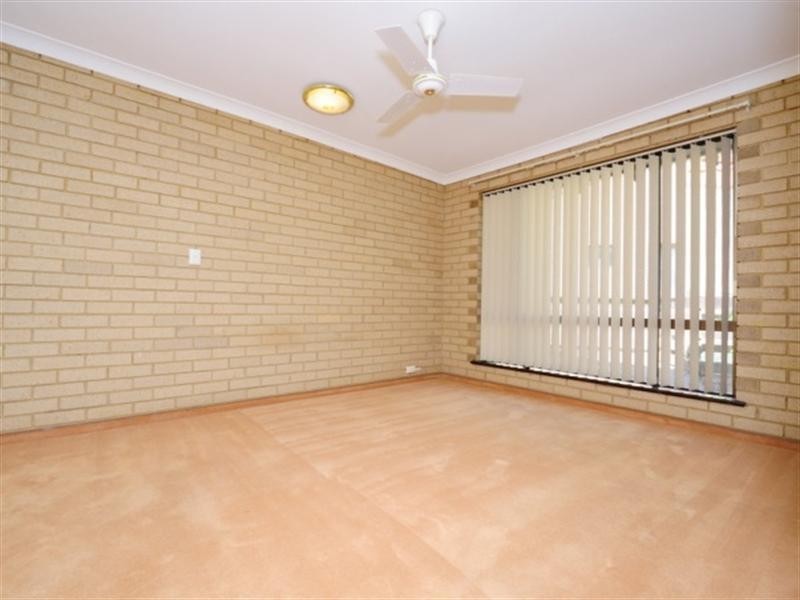 12/17 Reeve Terrace, Port Denison WA 6525