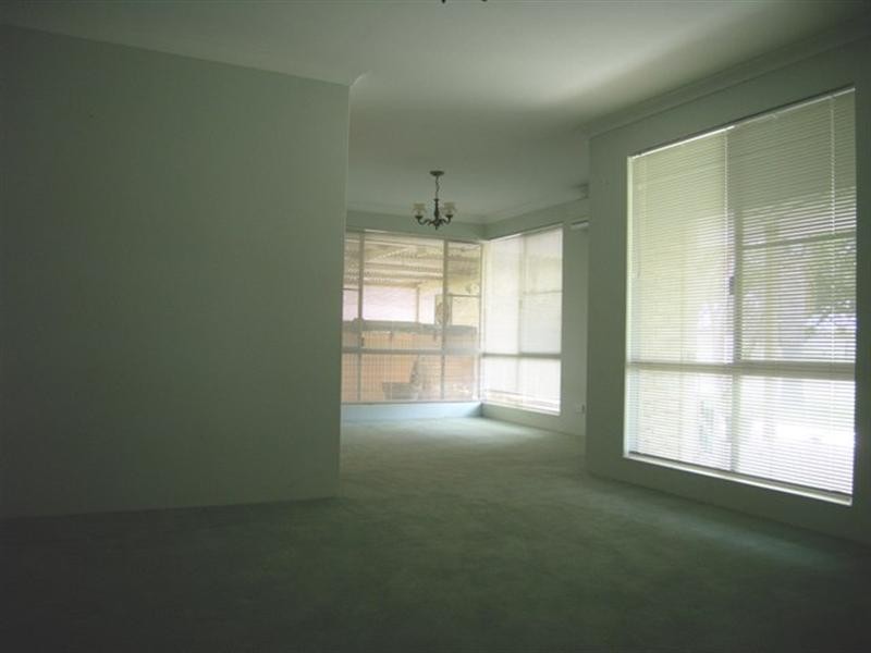 18 Sloper Vale, Dongara WA 6525