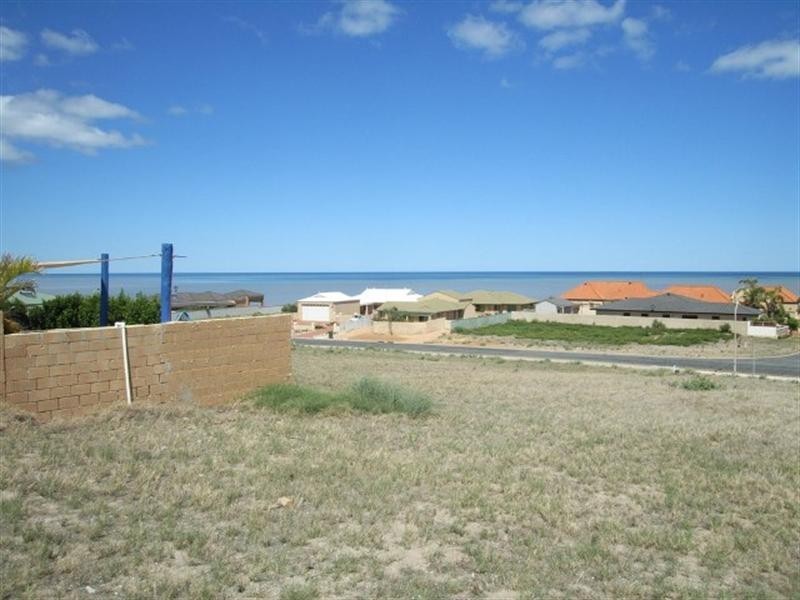 16 Turton Heights, Dongara WA 6525