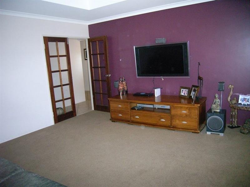 27 Pickering Drive, Dongara WA 6525