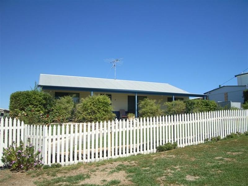 3 BUNGARU Road, Port Denison WA 6525