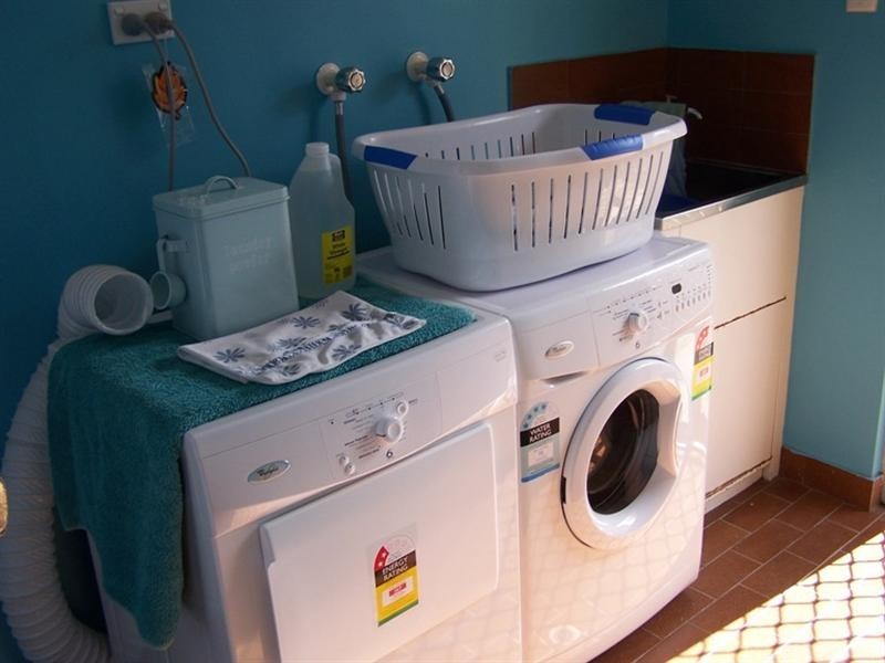 Unit 7/213 Point Leander Drive, Port Denison WA 6525