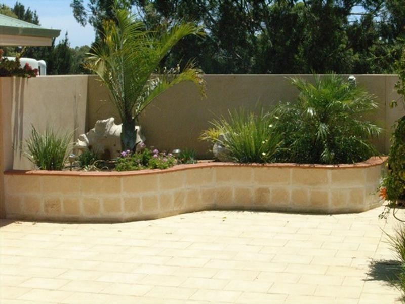 25 Midlands Road Irwin, Dongara WA 6525