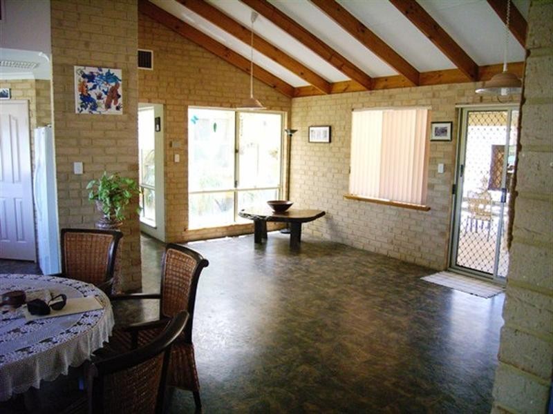 25 Midlands Road Irwin, Dongara WA 6525