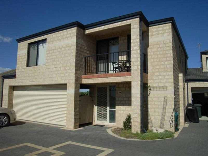 Unit1/6 Marina Heights, Port Denison WA 6525