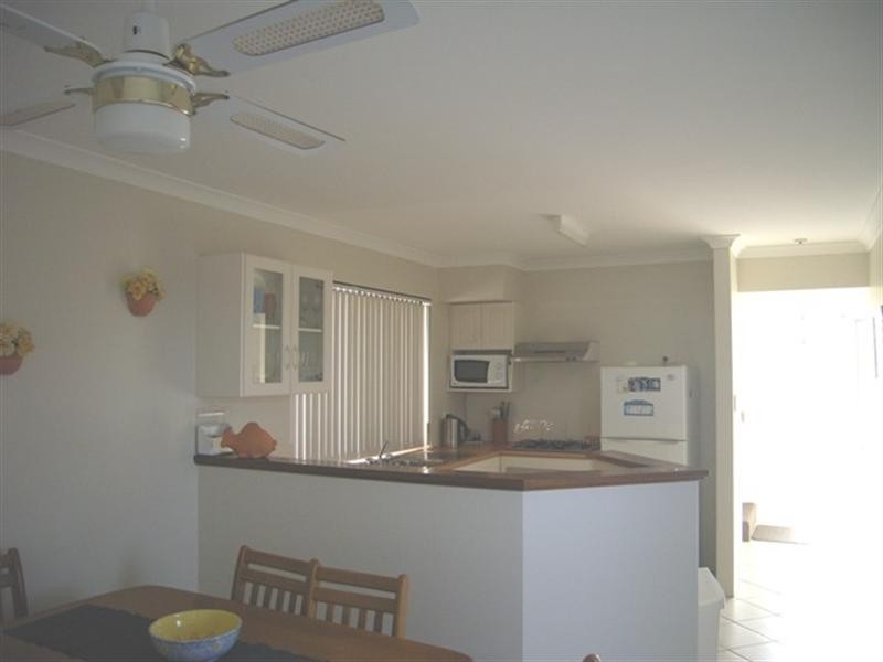 Unit1/6 Marina Heights, Port Denison WA 6525