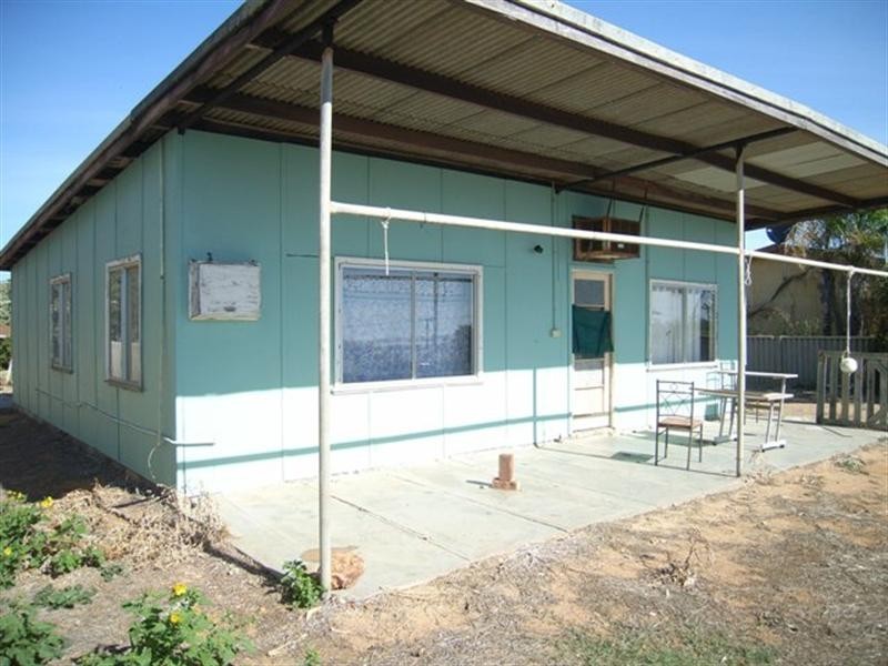 34 Carnarvon Street, Port Denison WA 6525