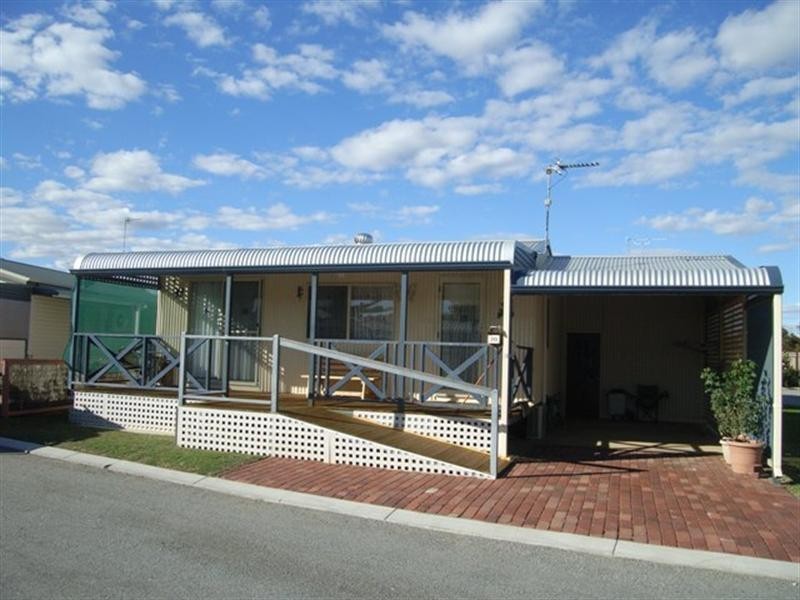 20/50 Waldeck Street, Dongara WA 6525