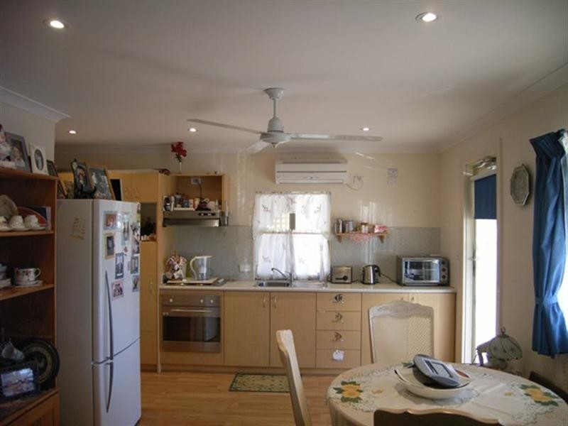 20/50 Waldeck Street, Dongara WA 6525