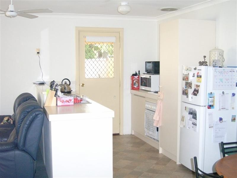 1/14 Hosken Street, Dongara WA 6525