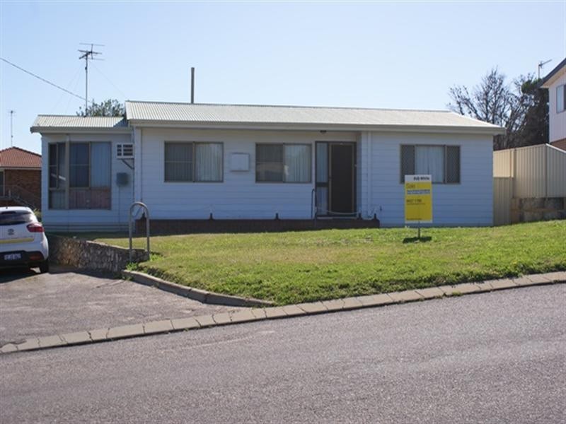 6 Downes Way, Port Denison WA 6525