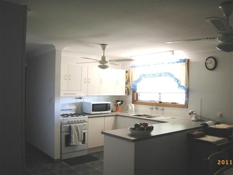 14 Downes Way, Port Denison WA 6525