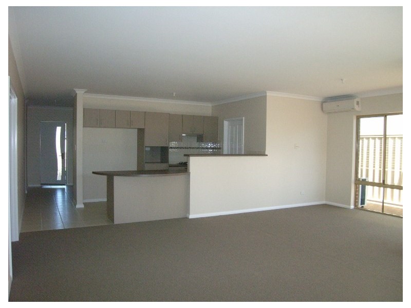 3 Damia Circle, Port Denison WA 6525