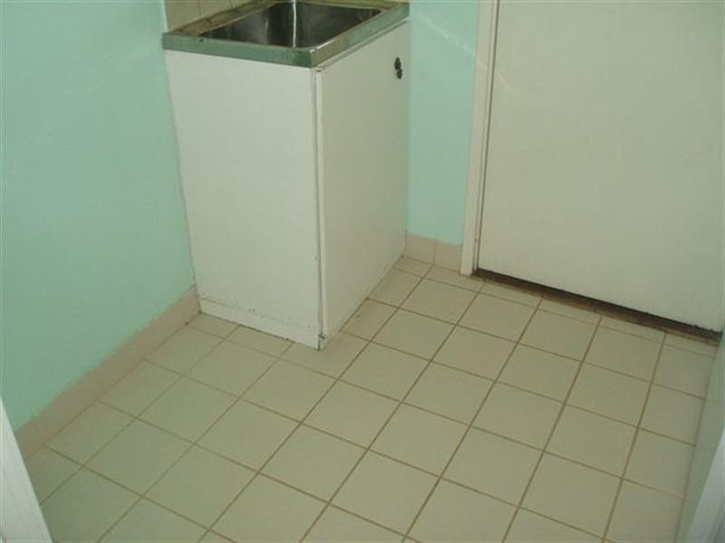 32 Dodd Street, Dongara WA 6525